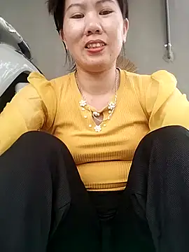 Bianca Nina online show from March 29, 5:20 am