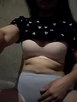 Bianca Nina online show from April 16, 9:15 pm