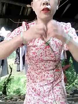 Bianca Nina online show from April 18, 11:05 pm