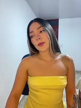 Snapshot of Catalina_bel chatting on June 11, 3:14 am Catalina bel online show from June 11, 3:14 am