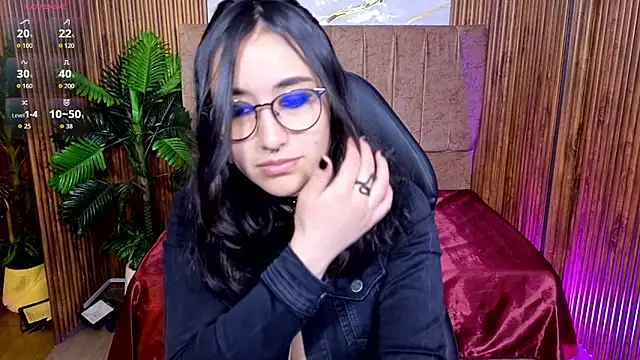 Snapshot of Kairy_tay chatting on May 7, 3:44 am Kairy tay online show from May 7, 3:44 am