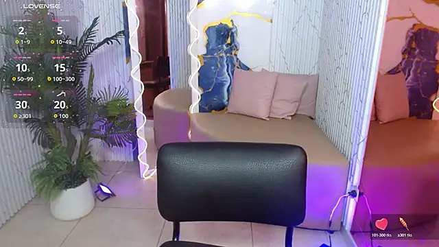 Tiiana tay online show from April 30, 3:46 am