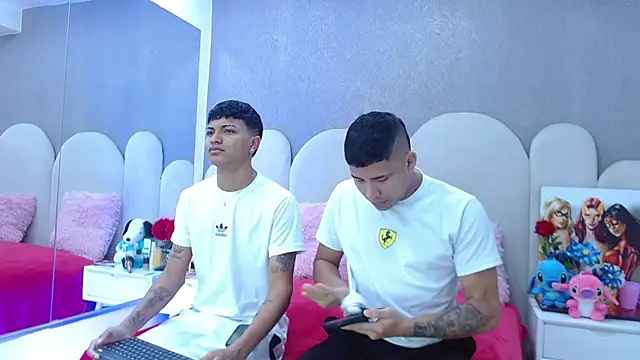 party duo playboy online show from April 6, 4:08 am