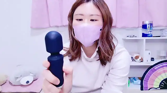 Iroha 1110 online show from April 11, 9:13 am