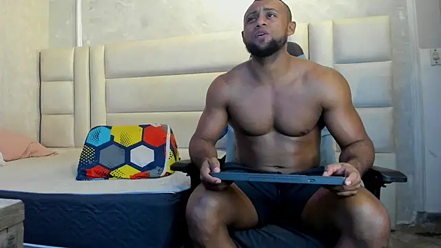 Snapshot of Dark_lennox chatting on June 6, 1:22 am Dark lennox online show from June 6, 1:22 am
