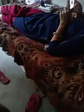 x rani online show from March 27, 8:37 am