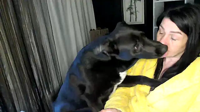 DreamLove2020 online show from April 12, 3:04 pm