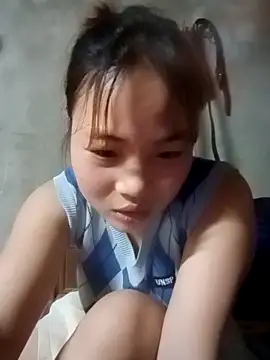 Snapshot of CMP68 chatting on March 28, 2:01 am CMP68 online show from March 28, 2:01 am