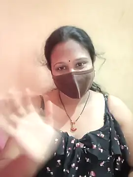 Latha lovely online show from April 5, 9:05 am