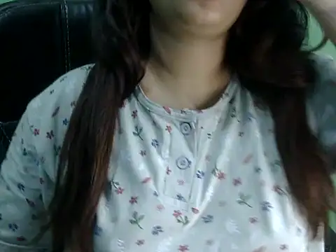 Snapshot of shivi_jaan chatting on May 16, 3:38 am shivi jaan online show from May 16, 3:38 am