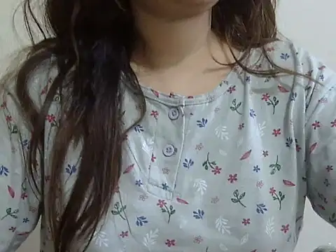 Snapshot of shivi_jaan chatting on May 30, 3:57 am shivi jaan online show from May 30, 3:57 am