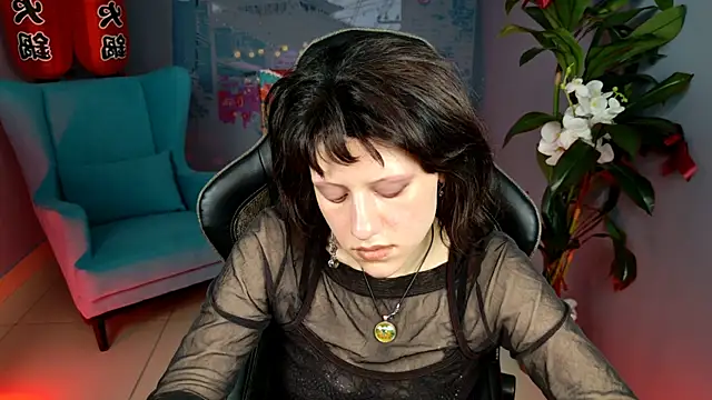 Snapshot of LidaDarknet chatting on May 11, 2:45 pm LidaDarknet online show from May 11, 2:45 pm