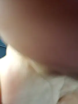 Big as-big online show from April 7, 8:32 pm