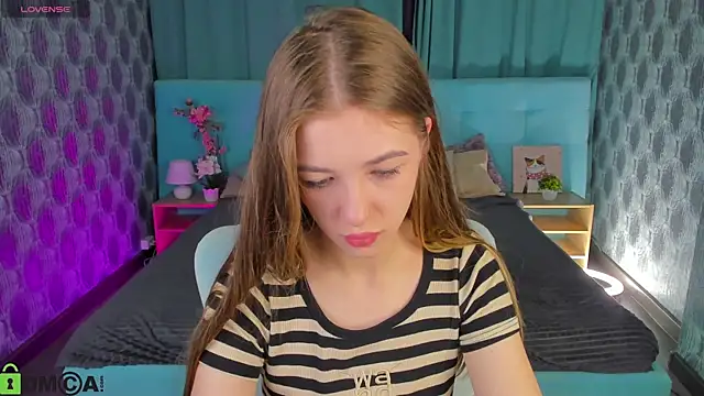 Miss Shanel online show from May 6, 12:58 am