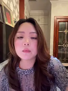 thelittlexx online show from April 14, 7:46 am