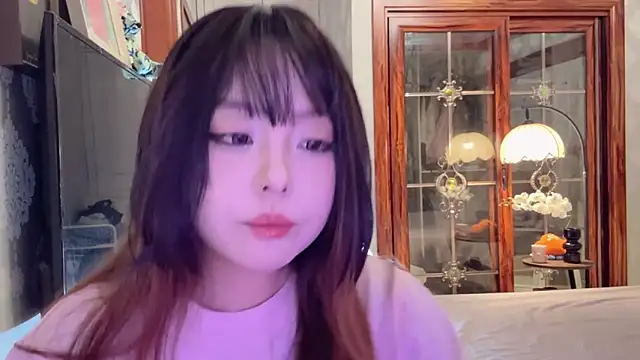 thelittlexx online show from May 8, 7:23 am