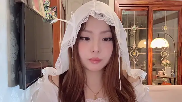 thelittlexx online show from April 25, 7:22 am