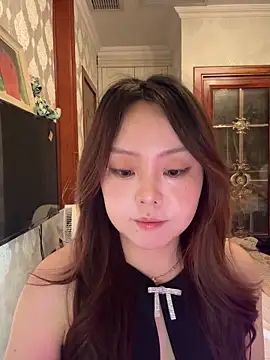 thelittlexx online show from April 5, 12:56 pm