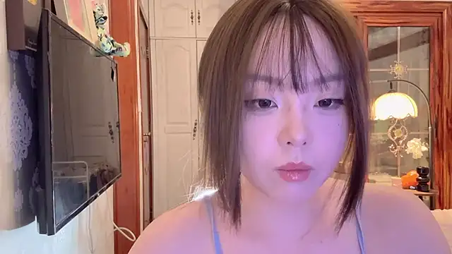 thelittlexx online show from May 23, 7:51 am
