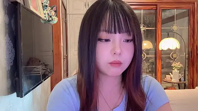 thelittlexx online show from April 23, 7:59 am