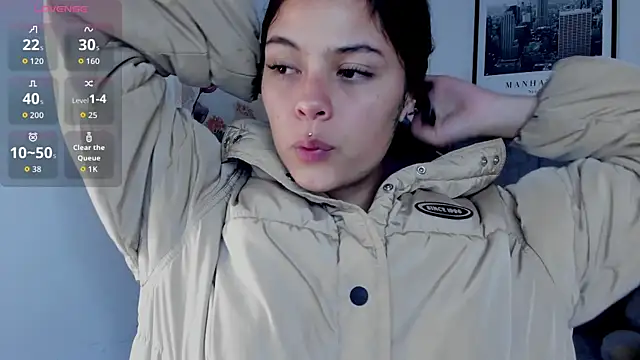 Kikii 1 online show from May 3, 5:23 am
