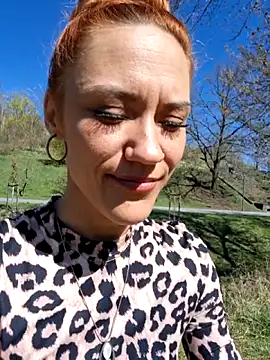 SlimBellaOfficial online show from April 8, 10:28 am