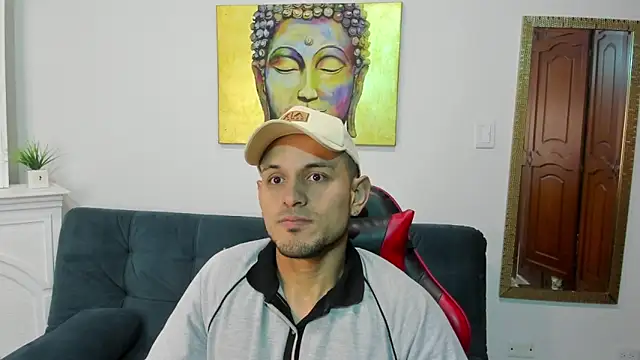 Snapshot of jacob_stonne chatting on April 19, 11:33 am jacob stonne online show from April 19, 11:33 am