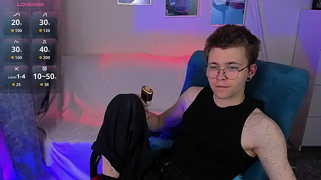 Snapshot of Thomas_Norton chatting on June 6, 8:03 pm Thomas Norton online show from June 6, 8:03 pm