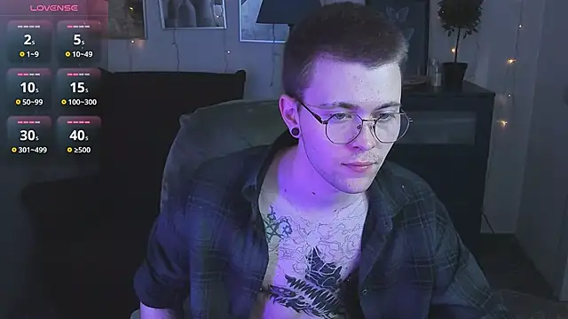 Thomas Norton online show from May 5, 8:34 pm