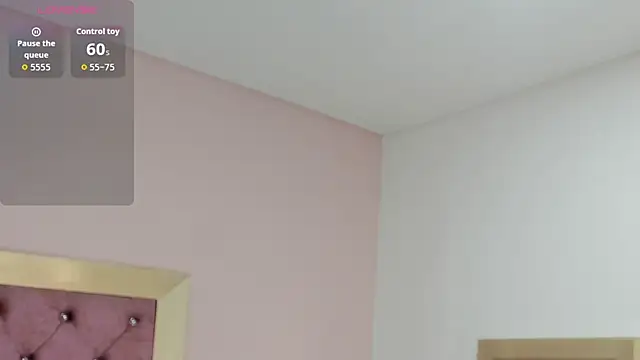 Derieri Blush online show from May 14, 5:54 pm