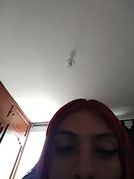 Snapshot of Derieri_Blush chatting on June 27, 5:19 pm Derieri Blush online show from June 27, 5:19 pm