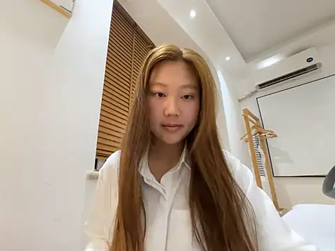 Snapshot of tutu512 chatting on April 26, 2:47 pm tutu512 online show from April 26, 2:47 pm