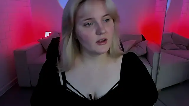 KathyBriggs online show from April 4, 5:25 am