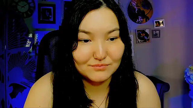 CamilaMartiez online show from April 12, 9:23 am