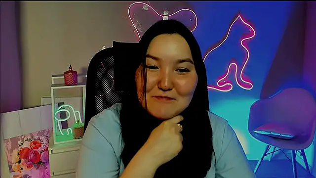 CamilaMartiez online show from May 28, 1:17 pm