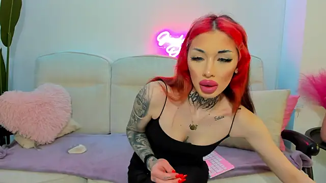 Cassy-Foxy online show from April 23, 5:47 am