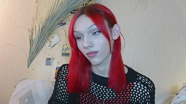 Kirana Hayes online show from April 15, 1:26 pm