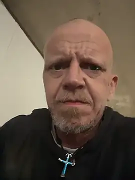 Snapshot of playxime chatting on March 25, 9:35 pm playxime online show from March 25, 9:35 pm