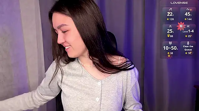 lilysolar online show from April 20, 3:57 pm