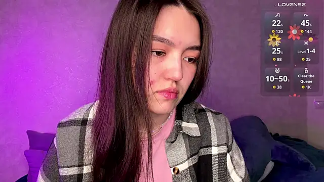lilysolar online show from April 22, 3:41 pm