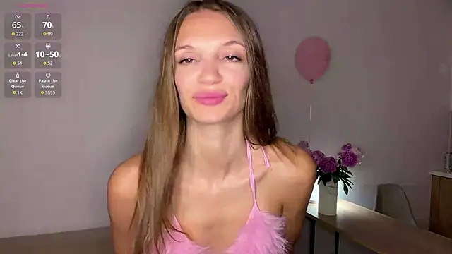 OdetteTrentinella online show from June 11, 6:21 am