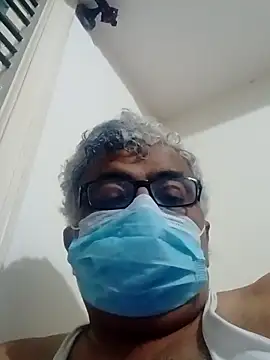Snapshot of mature55 chatting on April 8, 1:34 pm mature55 online show from April 8, 1:34 pm