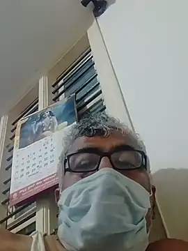 Snapshot of mature55 chatting on May 26, 1:31 pm mature55 online show from May 26, 1:31 pm
