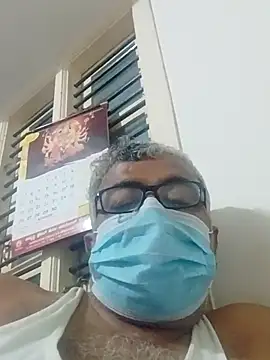 Snapshot of mature55 chatting on May 1, 1:38 pm mature55 online show from May 1, 1:38 pm