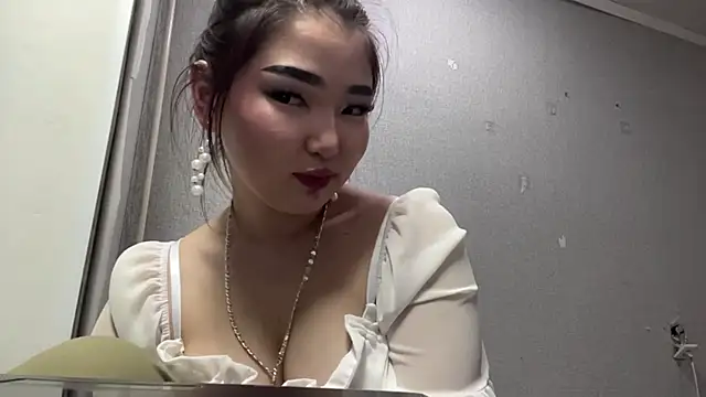 LammingLoner online show from March 30, 5:25 pm