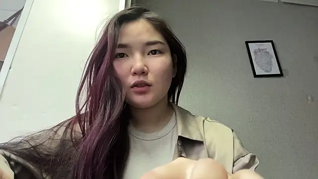 LammingLoner online show from April 18, 1:24 pm