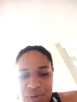 sexybronwgirl online show from March 31, 3:14 pm