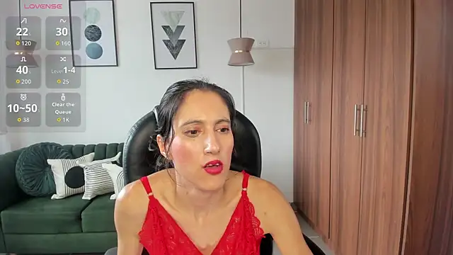 Shary leon online show from June 1, 7:13 pm