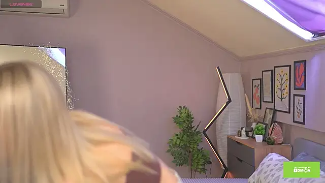 Sweety Becky online show from April 14, 8:19 am