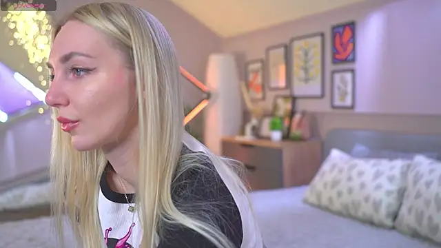 Sweety Becky online show from April 13, 8:07 am